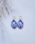 Load image into Gallery viewer, Blue China And Resin Dangle Earrings
